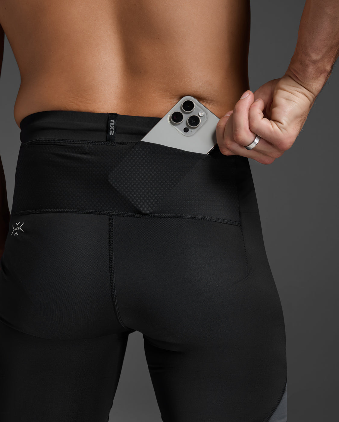 Light Speed React Compression Shorts – 2XU UK