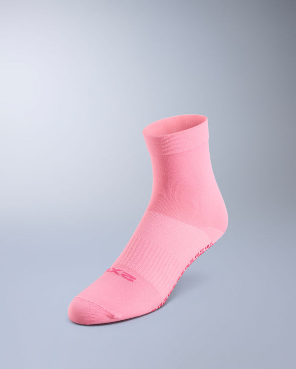 Performance Crew Grip Socks