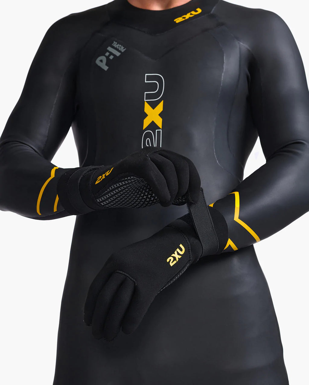 2xu gloves hotsell